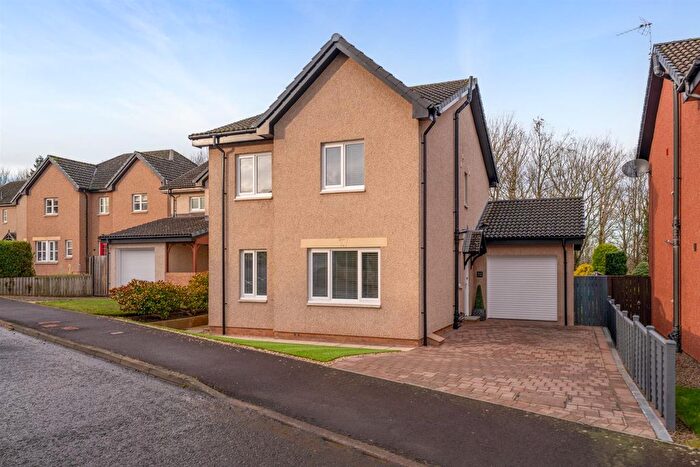 4 Bedroom Detached House For Sale In Springwood Rise, Kelso, TD5