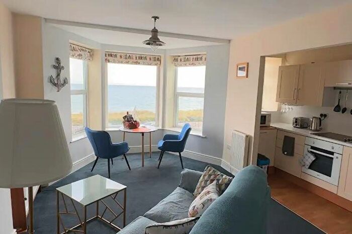 1 Bedroom Apartment To Rent In West End Point, Pwllheli, LL53