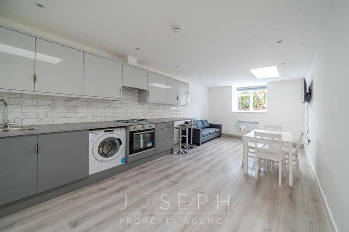 Studio To Rent In Elm Street, Ipswich, IP1