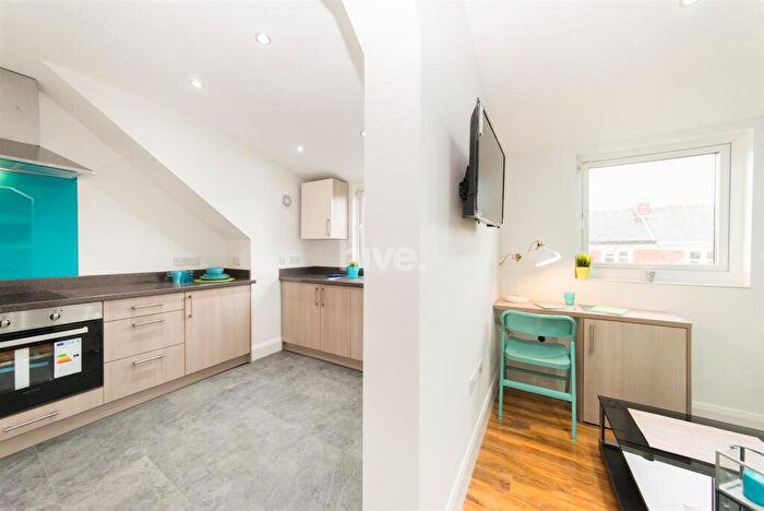 1 Bedroom Apartment To Rent In Fern Avenue, Osborne Road, Jesmond, NE2