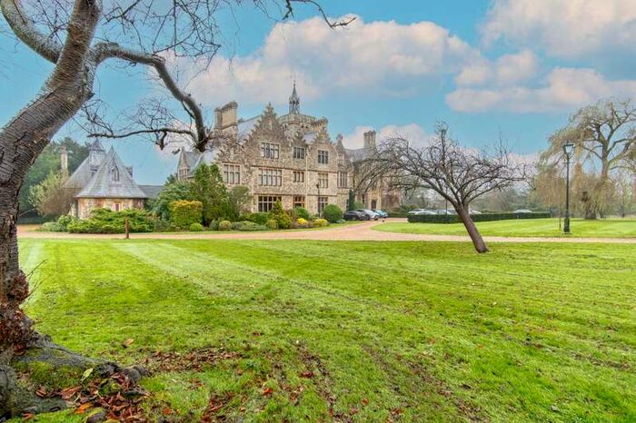 3 Bedroom Apartment For Sale In Gilston, CM20