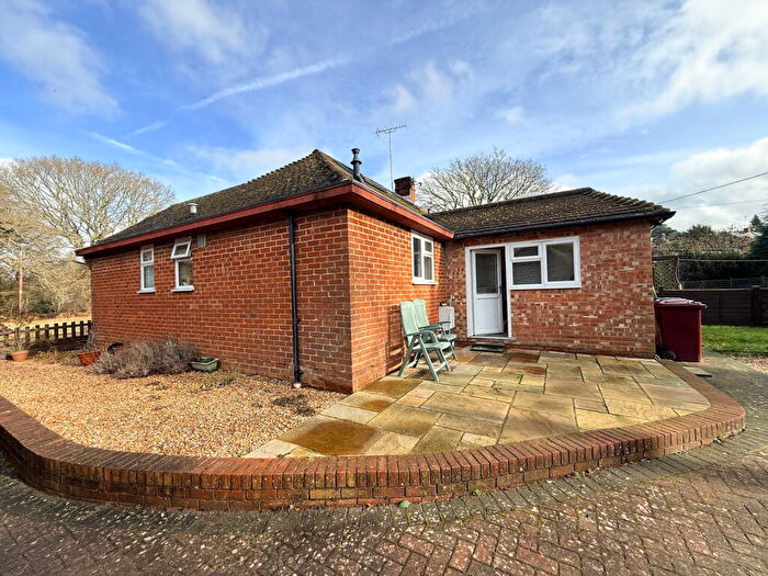 3 Bedroom Semi-Detached Bungalow To Rent In Hammer Hill, Haslemere, GU27