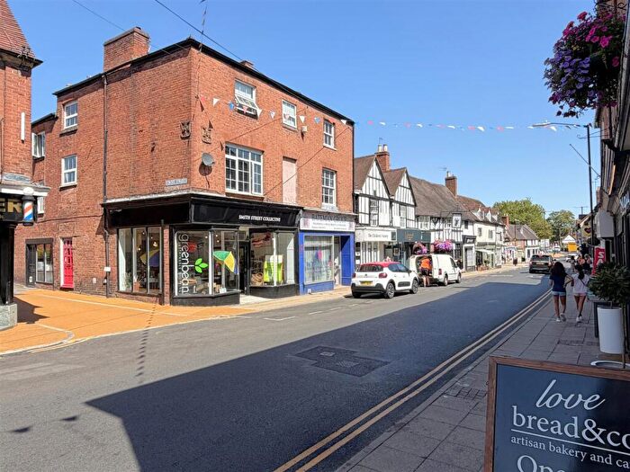 2 Bedroom Town House For Sale In Cross Street, Warwick, CV34