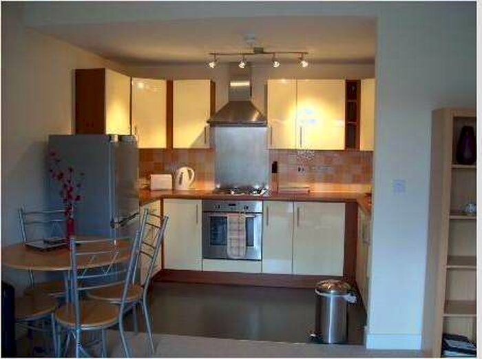 2 Bedroom Apartment To Rent In Shot Tower Close, Chester, CH1
