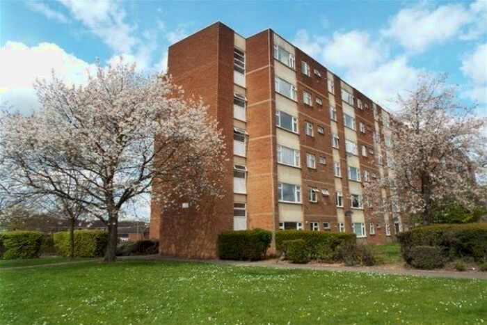 1 Bedroom Flat To Rent In Bittern Way, Letchworth Garden City, SG6