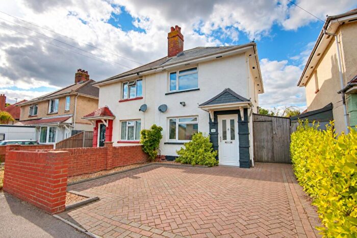 2 Bedroom Semi-Detached House For Sale In Merryoak! No Forward Chain! Recently Replaced Roof! Enclosed Garden!, SO19