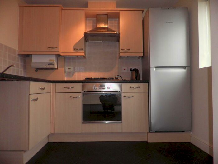 2 Bedroom Flat To Rent In Withy Bank, Leamington Spa, CV31