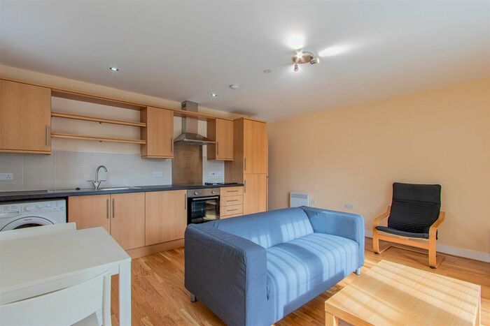 1 Bedroom Flat To Rent In Churchill Way, City Centre, CF10