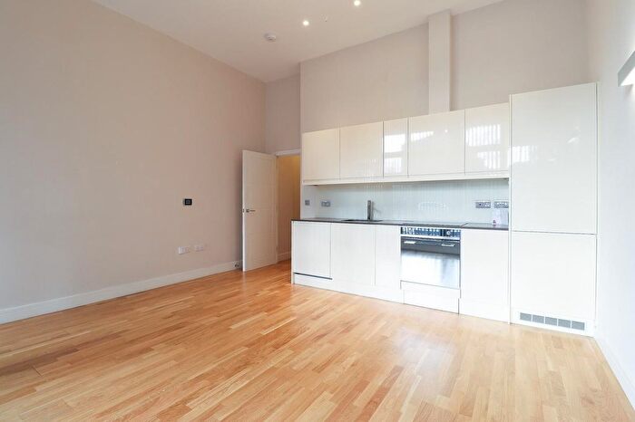 1 Bedroom Flat To Rent In Staines Road West, Sunbury-On-Thames, TW16