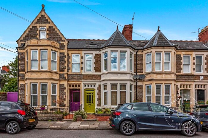5 Bedroom Terraced House For Sale In Cressy Road, Penylan, Cardiff, CF23