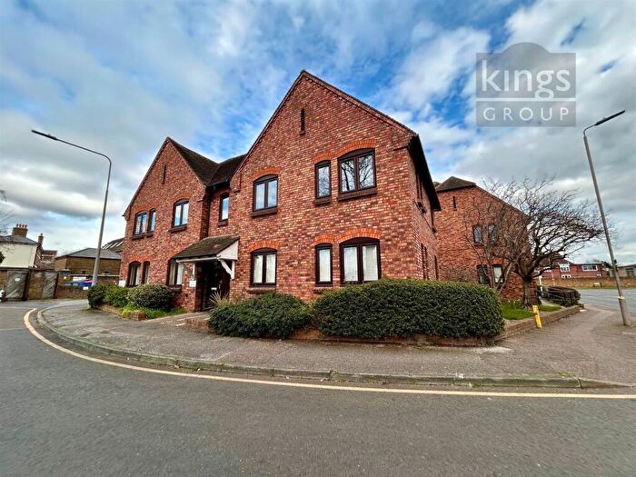 1 Bedroom Retirement Property For Sale In Quaker Lane, Waltham Abbey, EN9
