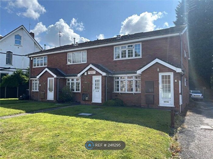2 Bedroom Flat To Rent In Merridale Road, Wolverhampton, WV3