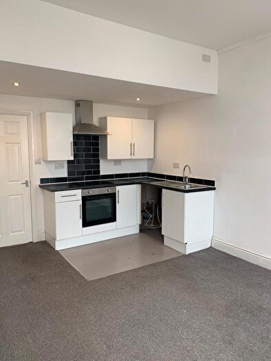 2 Bedroom Block Of Apartments For Sale In Stanley Road, Kirkdale, L5