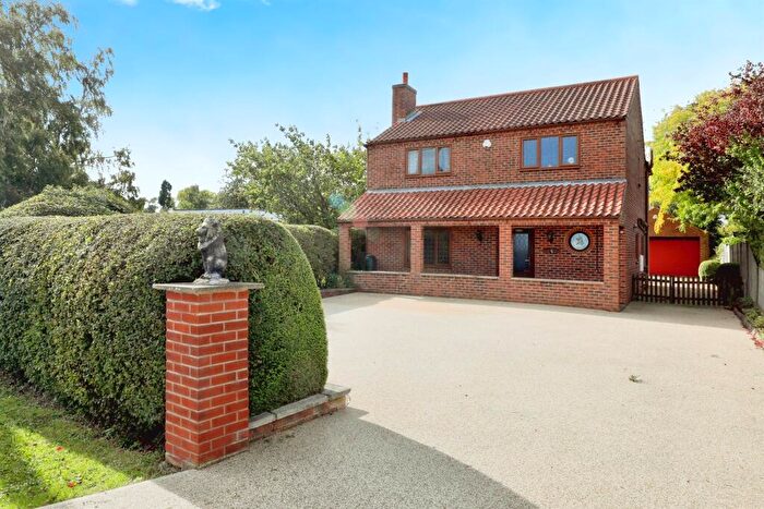 3 Bedroom Detached House For Sale In Laneham Road, Dunham-On-Trent, Newark, NG22