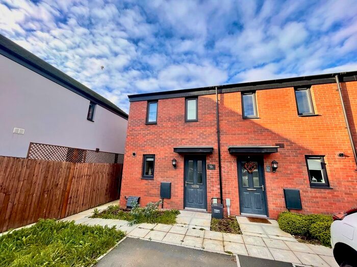 2 Bedroom Property To Rent In Ffordd Y Dociau, Barry, CF62