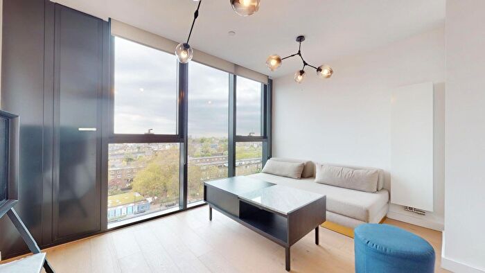 1 Bedroom Flat To Rent In Highgate Hill, London, N19