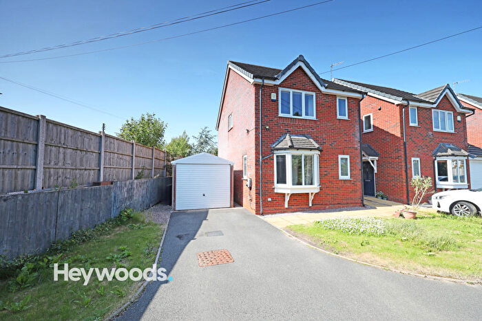 3 Bedroom Detached House For Sale In Hurst Close, Talke Pits, Stoke-On-Trent, Staffordshire, ST7
