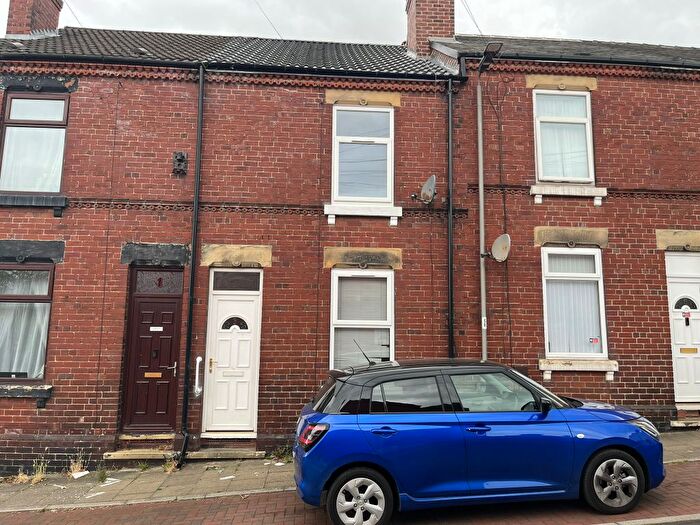 2 Bedroom Terraced House To Rent In West Street, Hemsworth, WF9