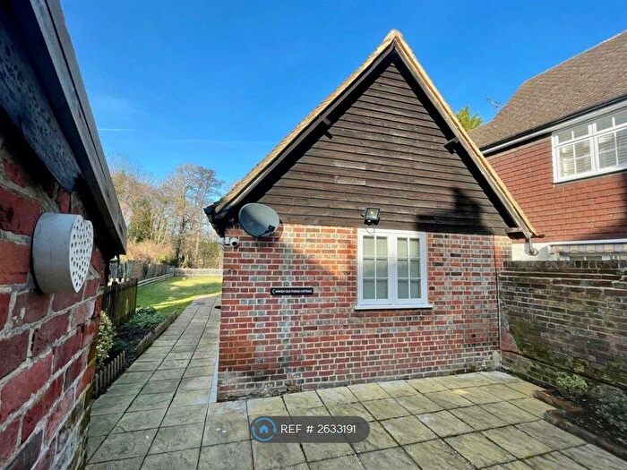 1 Bedroom Bungalow To Rent In Old Forge Cottage, Brasted, Westerham, TN16