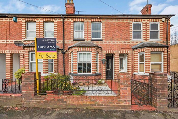 3 Bedroom Terraced House For Sale In Prince Of Wales Avenue, Reading, RG30