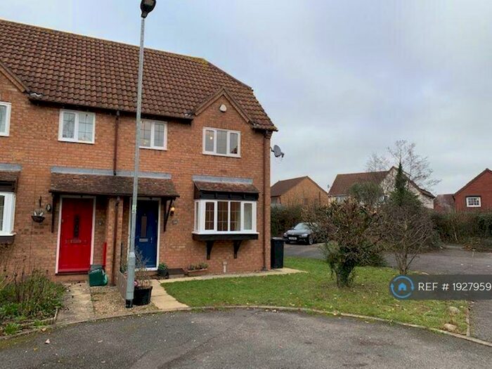 3 Bedroom End Of Terrace House To Rent In Stanshaws Close, Bradley Stoke, Bristol, BS32