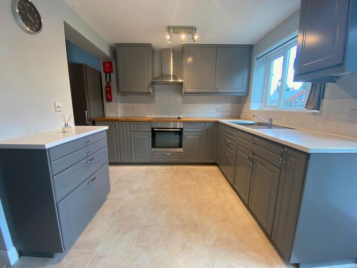 3 Bedroom Property To Rent In Northway, Leamington Spa, CV31