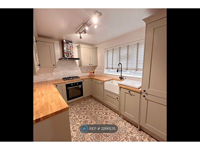 1 Bedroom Flat To Rent In Leytonstone, London, E11