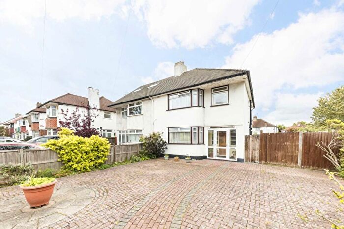 3 Bedroom Semi Detached House For Sale In South Lane, New Malden, KT3