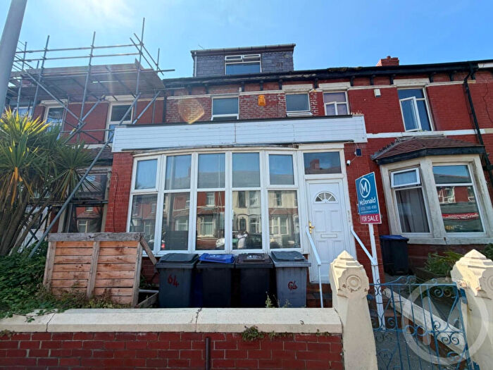 8 Bedroom Terraced House For Sale In Holmfield Road, Bispham, FY2