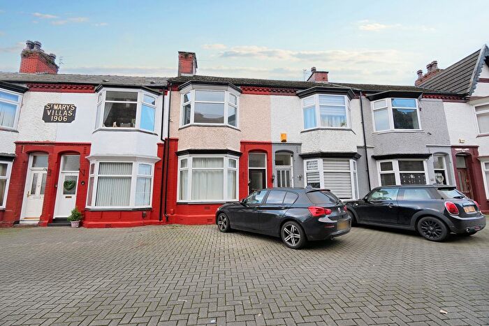 3 Bedroom Terraced House For Sale In Beamont Street, Widnes, WA8