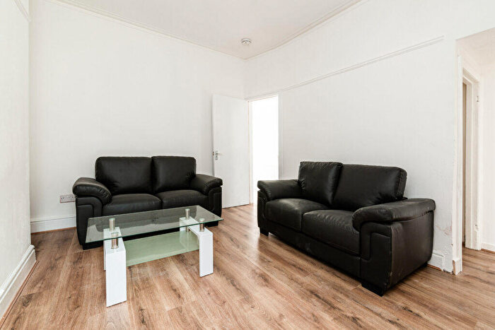 4 Bedroom End Of Terrace House For Sale In Kelso Road, Liverpool, L6