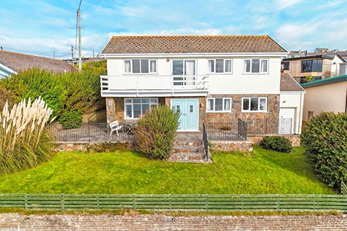 4 Bedroom Detached House For Sale In Main Road, Ogmore-by-sea, Vale Of Glamorgan, CF32