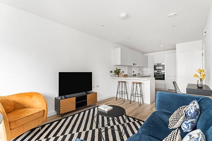 1 Bedroom Flat For Sale In Corner Place, - Herald Street, E2