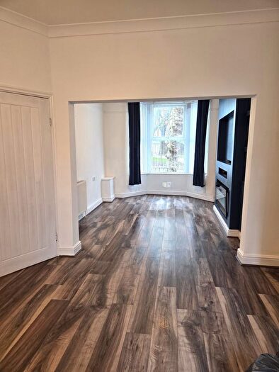 3 Bedroom Terraced House To Rent In Utting Avenue, Liverpool, L4
