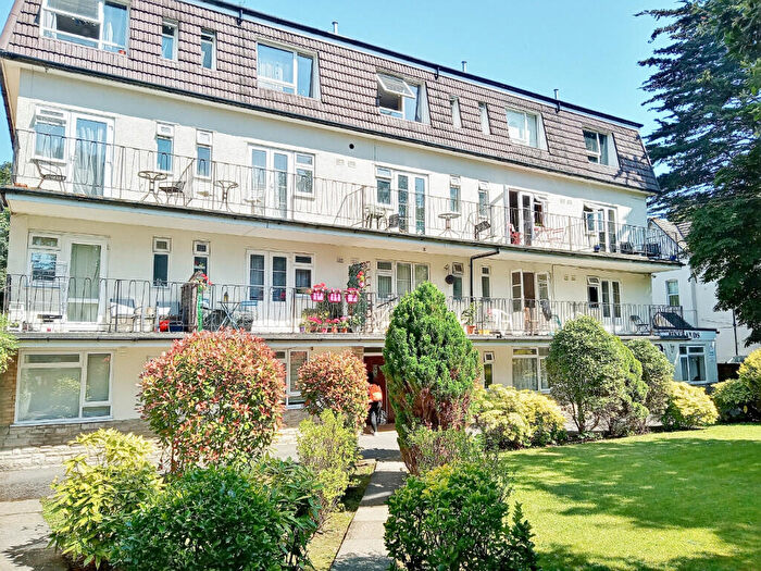 Studio For Sale In Knyveton Road, Bournemouth, Dorset, BH1