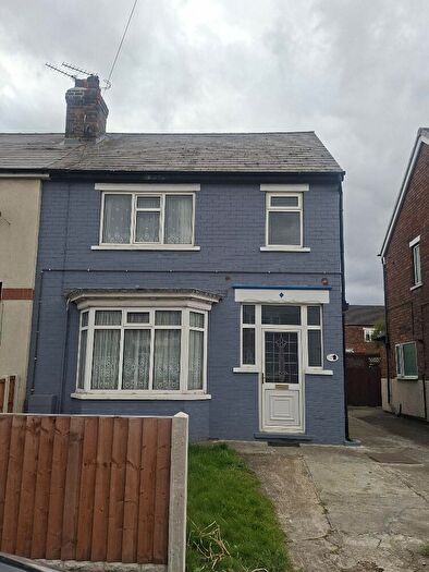3 Bedroom House To Rent In Thompson Street, Scunthorpe, DN15