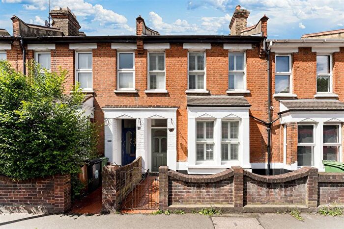 3 Bedroom Property For Sale In Fulbourne Road, Walthamstow, E17