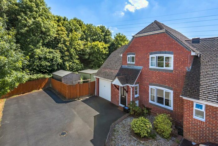 3 Bedroom Semi-Detached House To Rent In The Meadow, Hook, SN4