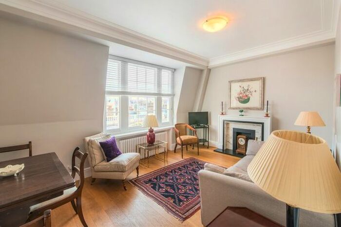 1 Bedroom Flat To Rent In Grosvenor Street, Mayfair, London, W1K