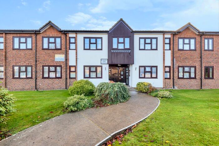 2 Bedroom Apartment For Sale In Addington Road, West Wickham, BR4