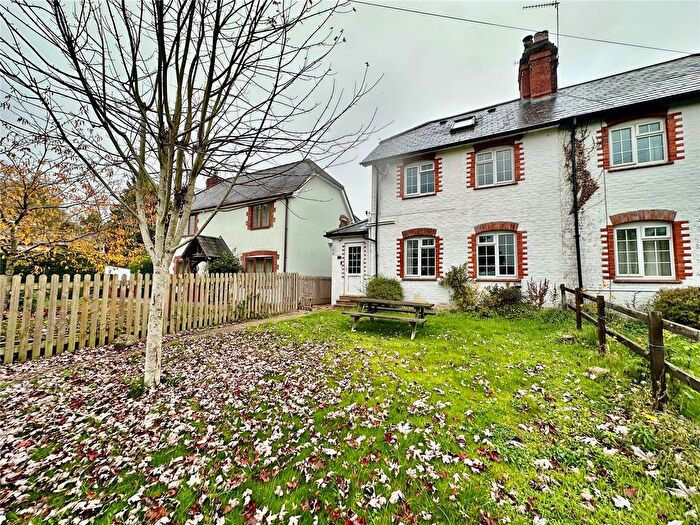 3 Bedroom Semi Detached House For Sale In The Orchard, Upper Woodford, Salisbury, SP4