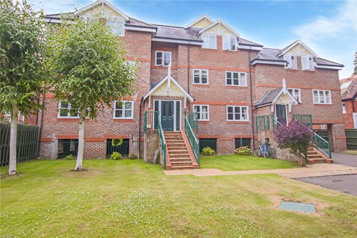 2 Bedroom Apartment To Rent In Ray Mead Road, Maidenhead, Berkshire, SL6