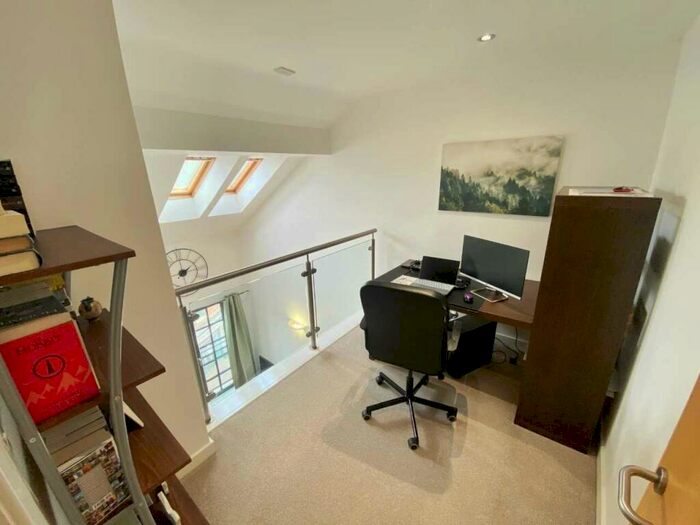 2 Bedroom Apartment To Rent In Nursery Street, Sheffield, S3