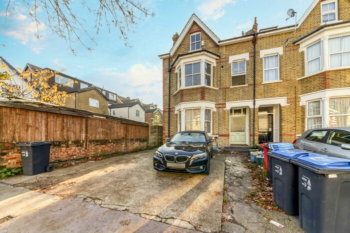 1 Bedroom Flat To Rent In Woodstock Road, Croydon, CR0