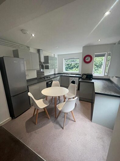 4 Bedroom Terraced House To Rent In Mettham Street, Lenton, Nottingham, NG7