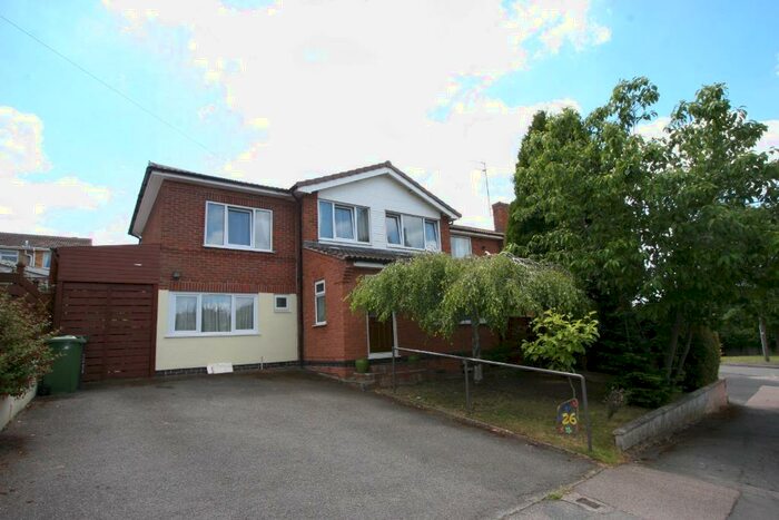 4 Bedroom Semi-Detached House To Rent In Ledbury Avenue, Loughborough, LE11