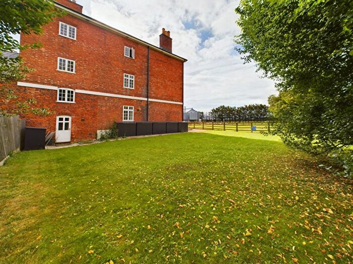 2 Bedroom Flat To Rent In Boddington House, Boddington Lane, Boddington, Nr Cheltenham, GL51