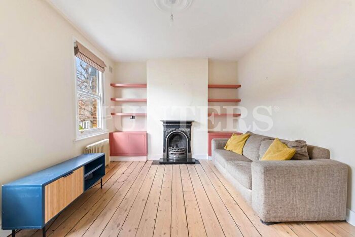 1 Bedroom Flat To Rent In Beaconsfield Road, London, N15