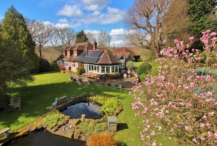 4 Bedroom Detached House For Sale In Rotherfield Lane, Mayfield, TN20