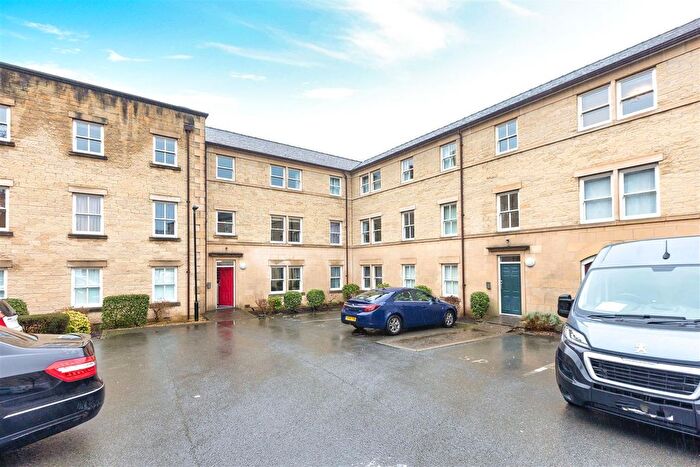 2 Bedroom Flat For Sale In Henry Street, Lancaster, LA1